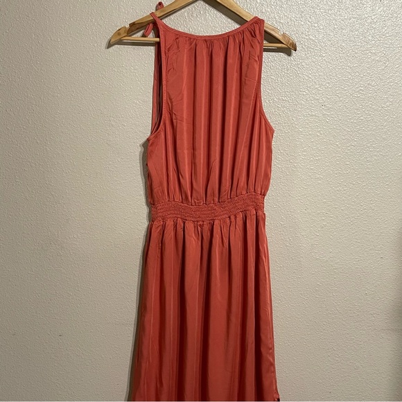 Bella Dahl SANTORINI SMOCKED WAIST MIDI DRESS - Picture 5 of 12